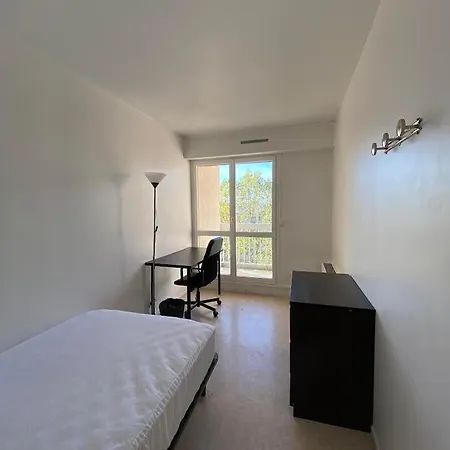 Apartman Peace Hote Two Cergy